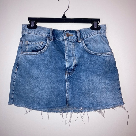 Forever 21 Dresses & Skirts - Forever 21 High Waisted Denim Skirt Size 28